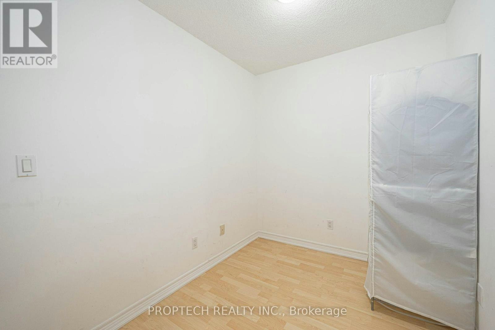 411-761 Bay Street, Toronto, ON, M5G 2R2 - 5