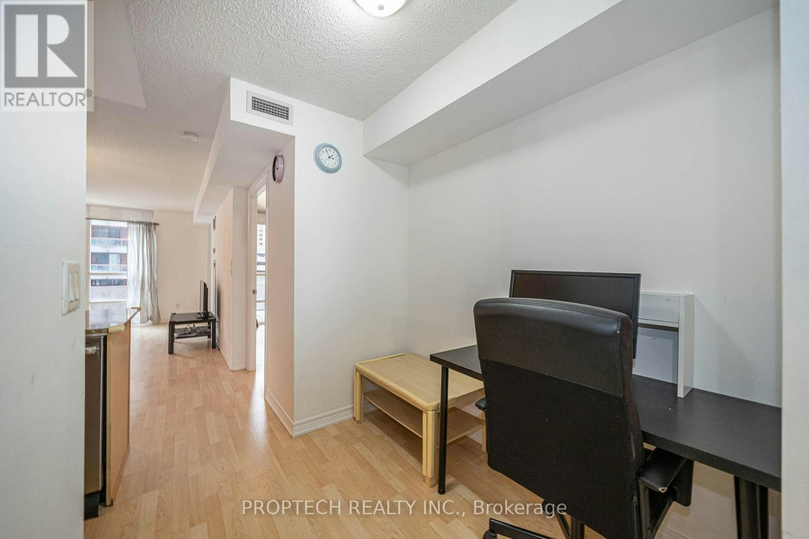 411-761 Bay Street, Toronto, ON, M5G 2R2 - 6
