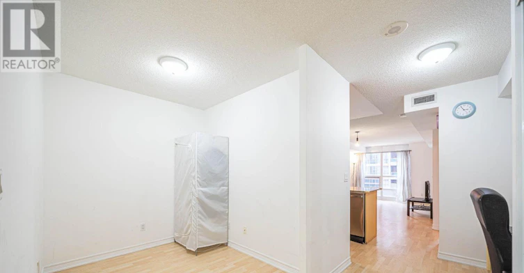 411-761 Bay Street, Toronto, ON, M5G 2R2 - 4