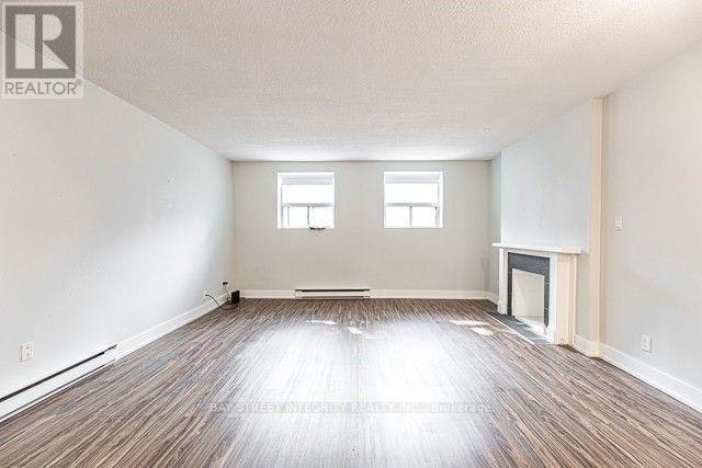 1-82 Maitland Street, Toronto, ON, M4Y 1E4 - 8