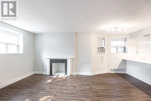 1-82 Maitland Street, Toronto, ON, M4Y 1E4 - 7