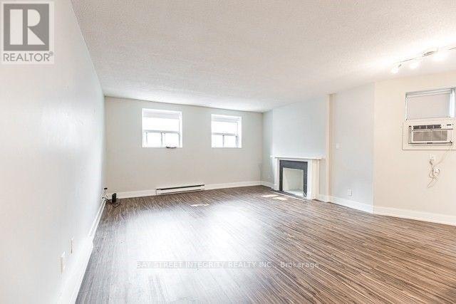 1-82 Maitland Street, Toronto, ON, M4Y 1E4 - 10
