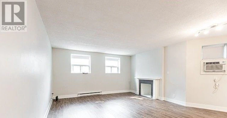 1-82 Maitland Street, Toronto, ON, M4Y 1E4 - 10