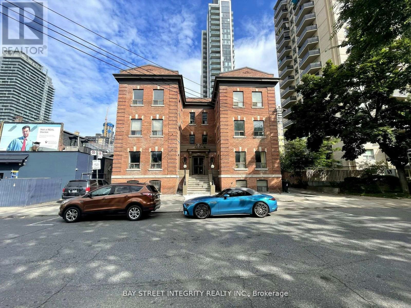 1-82 Maitland Street, Toronto, ON, M4Y 1E4 - 23