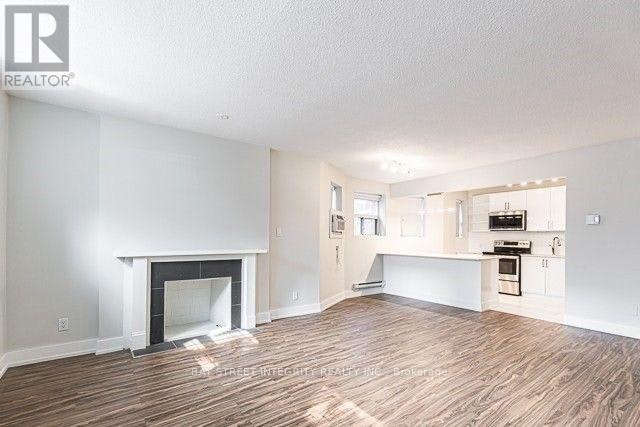 1-82 Maitland Street, Toronto, ON, M4Y 1E4 - 6