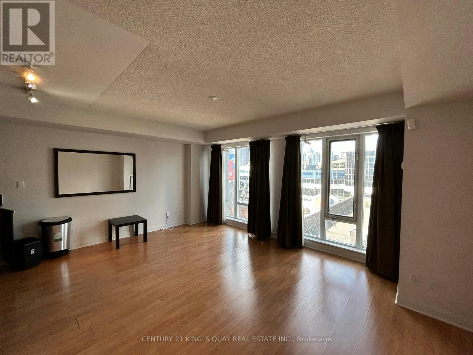 1002-200 Victoria Street, Toronto, ON, M5B 1C8 - 11