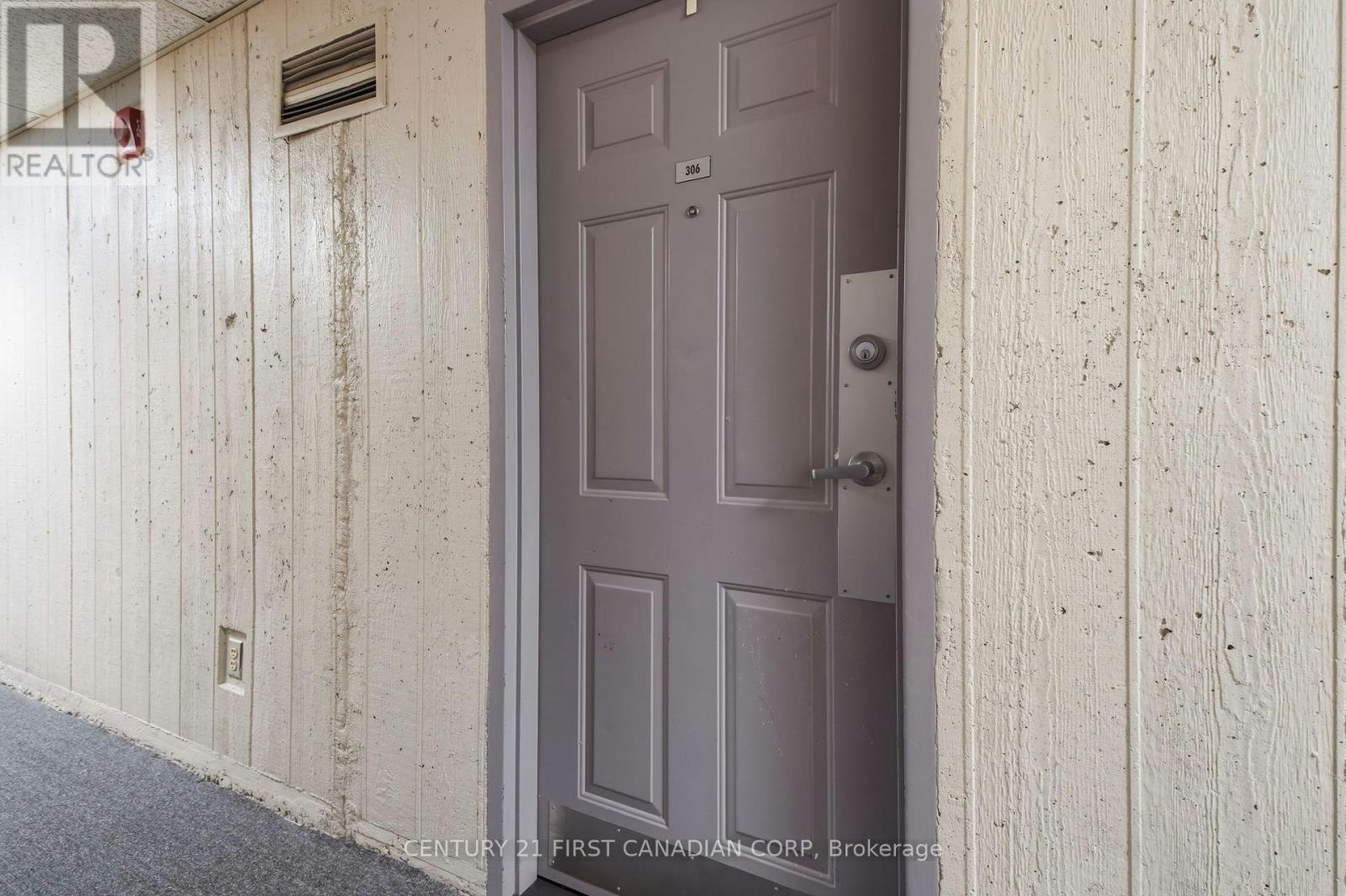 306-1445 Huron Street, London, ON, N5V 2E6 - 2
