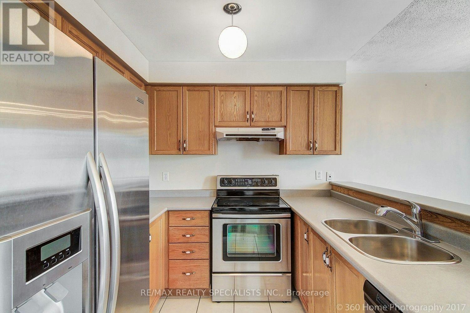 97 Piperbrook Crescent, Toronto, ON, M1E 5H1 - 5