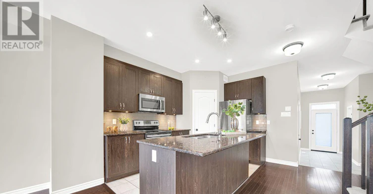 261 Brambling Way, Ottawa, ON, K2J 0E4 - 14