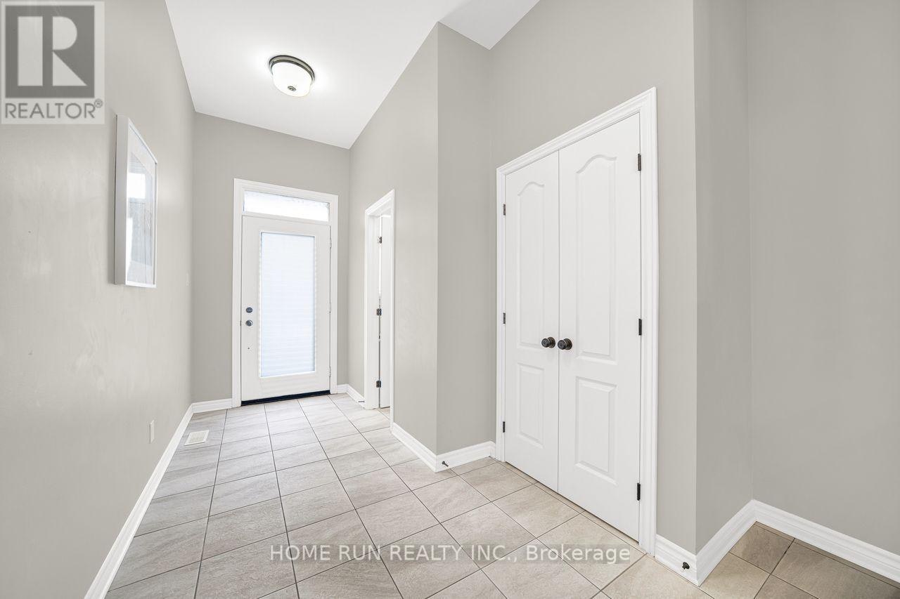 261 Brambling Way, Ottawa, ON, K2J 0E4 - 3