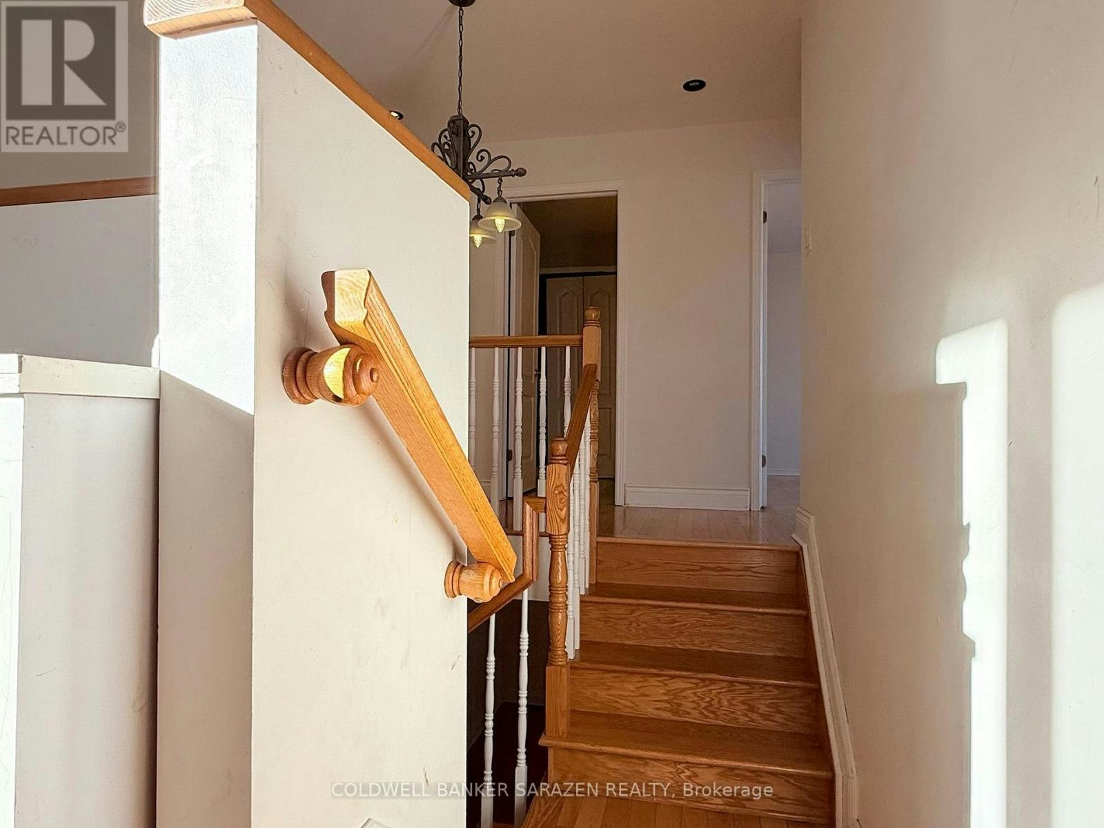 20 Whithorn Avenue, Ottawa, ON, K2K 3B2 - 19