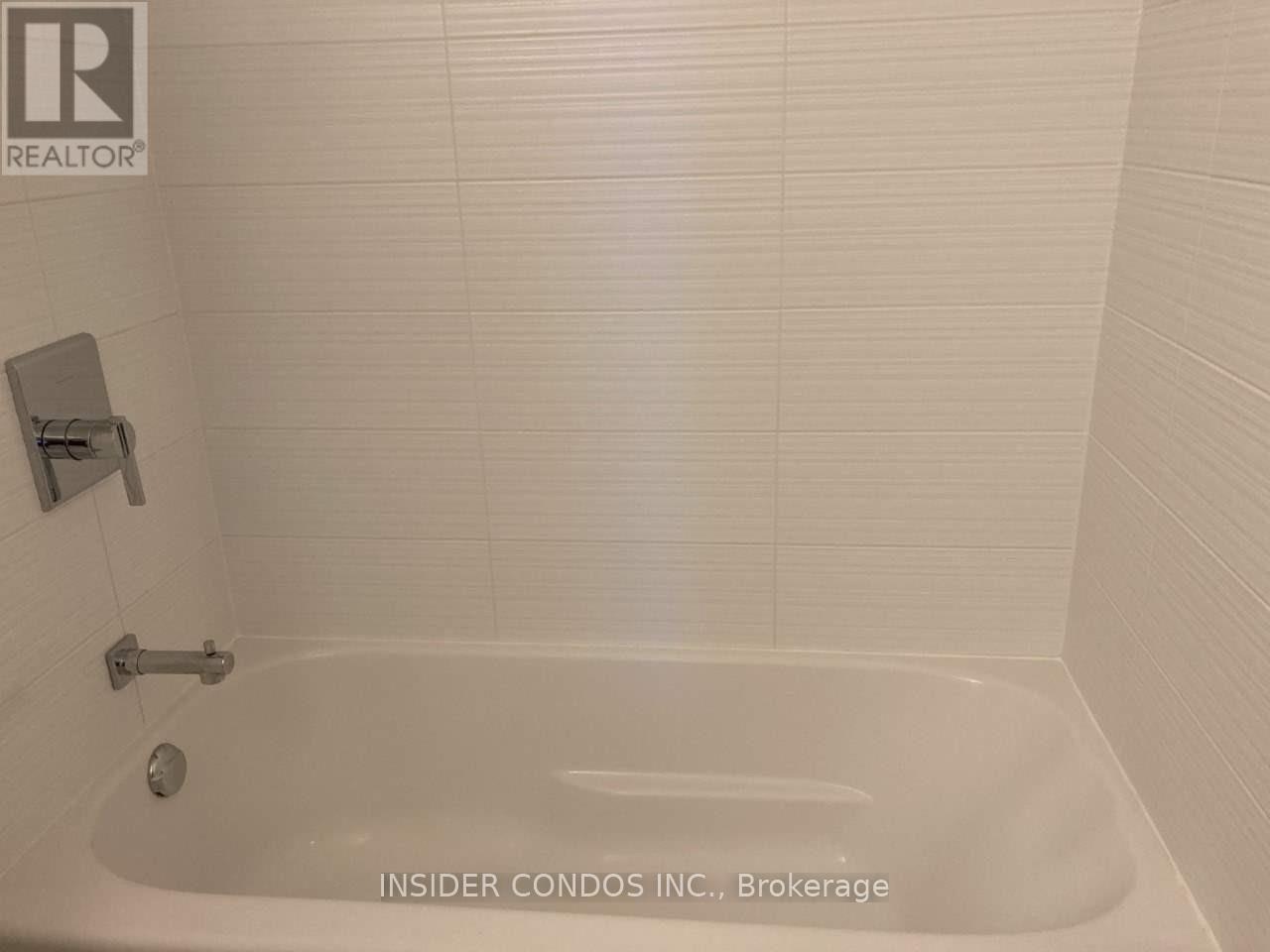 2210-3600 7 Highway, Vaughan, ON, L4L 0G7 - 9