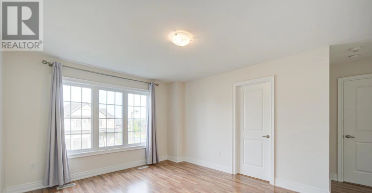 2 Conchita Street, Georgina, ON, L4P 0H4 - 44