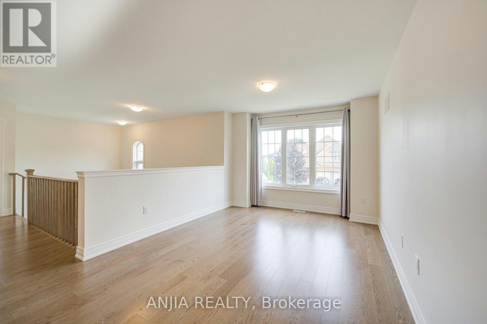 2 Conchita Street, Georgina, ON, L4P 0H4 - 31