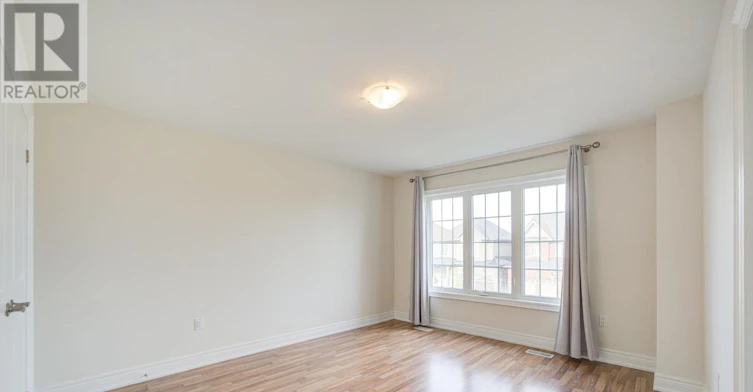 2 Conchita Street, Georgina, ON, L4P 0H4 - 43