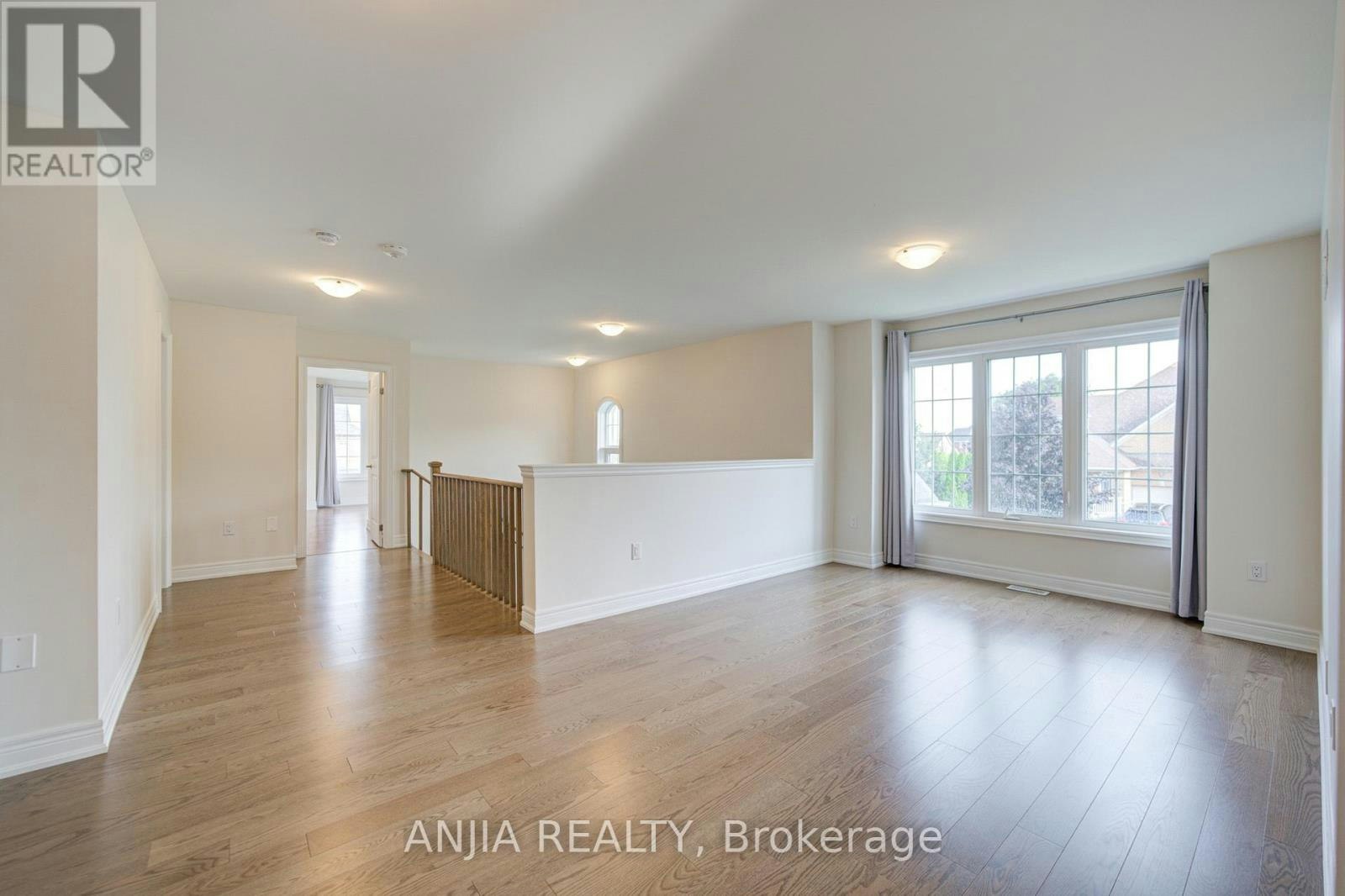 2 Conchita Street, Georgina, ON, L4P 0H4 - 29