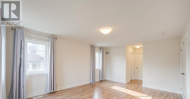 2 Conchita Street, Georgina, ON, L4P 0H4 - 34