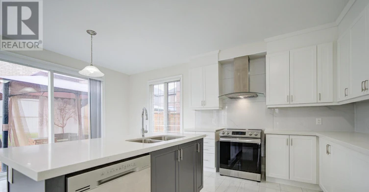 2 Conchita Street, Georgina, ON, L4P 0H4 - 20
