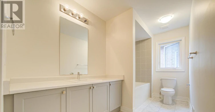 2 Conchita Street, Georgina, ON, L4P 0H4 - 47