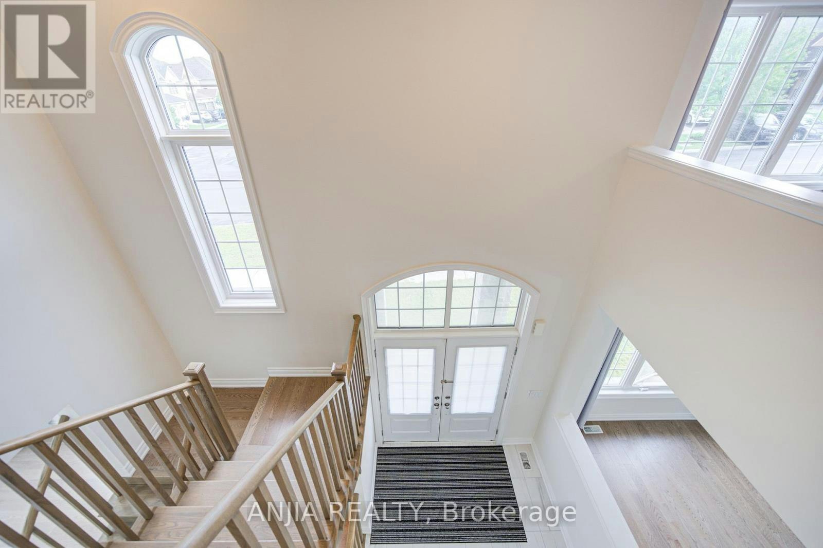 2 Conchita Street, Georgina, ON, L4P 0H4 - 24