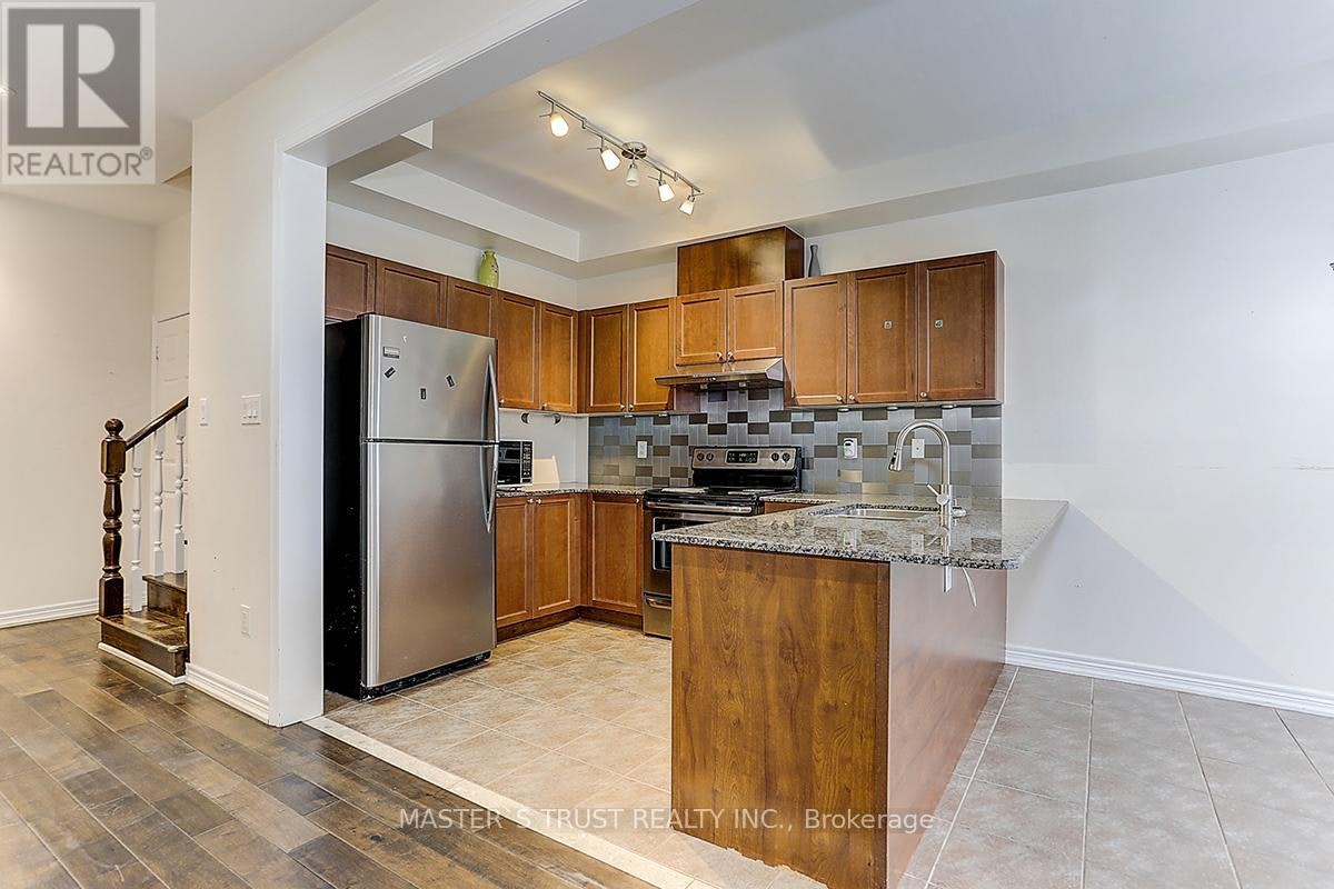 12 Glenbar Gardens, Markham, ON, L3R 2L6 - 12