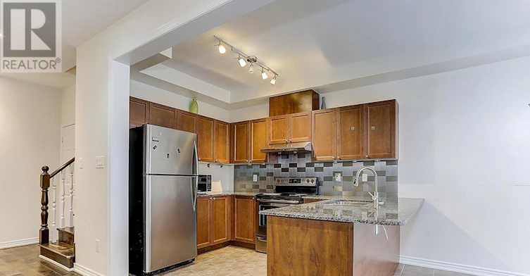 12 Glenbar Gardens, Markham, ON, L3R 2L6 - 12
