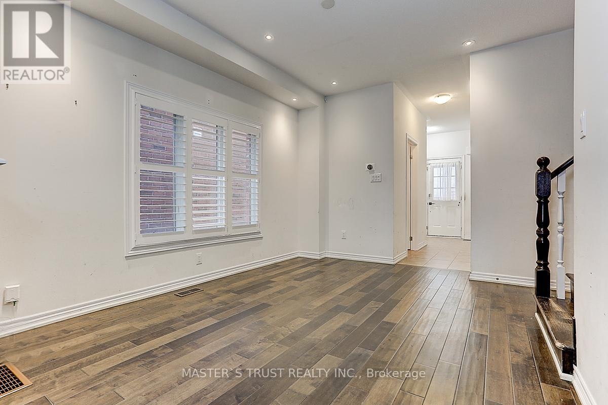 12 Glenbar Gardens, Markham, ON, L3R 2L6 - 7
