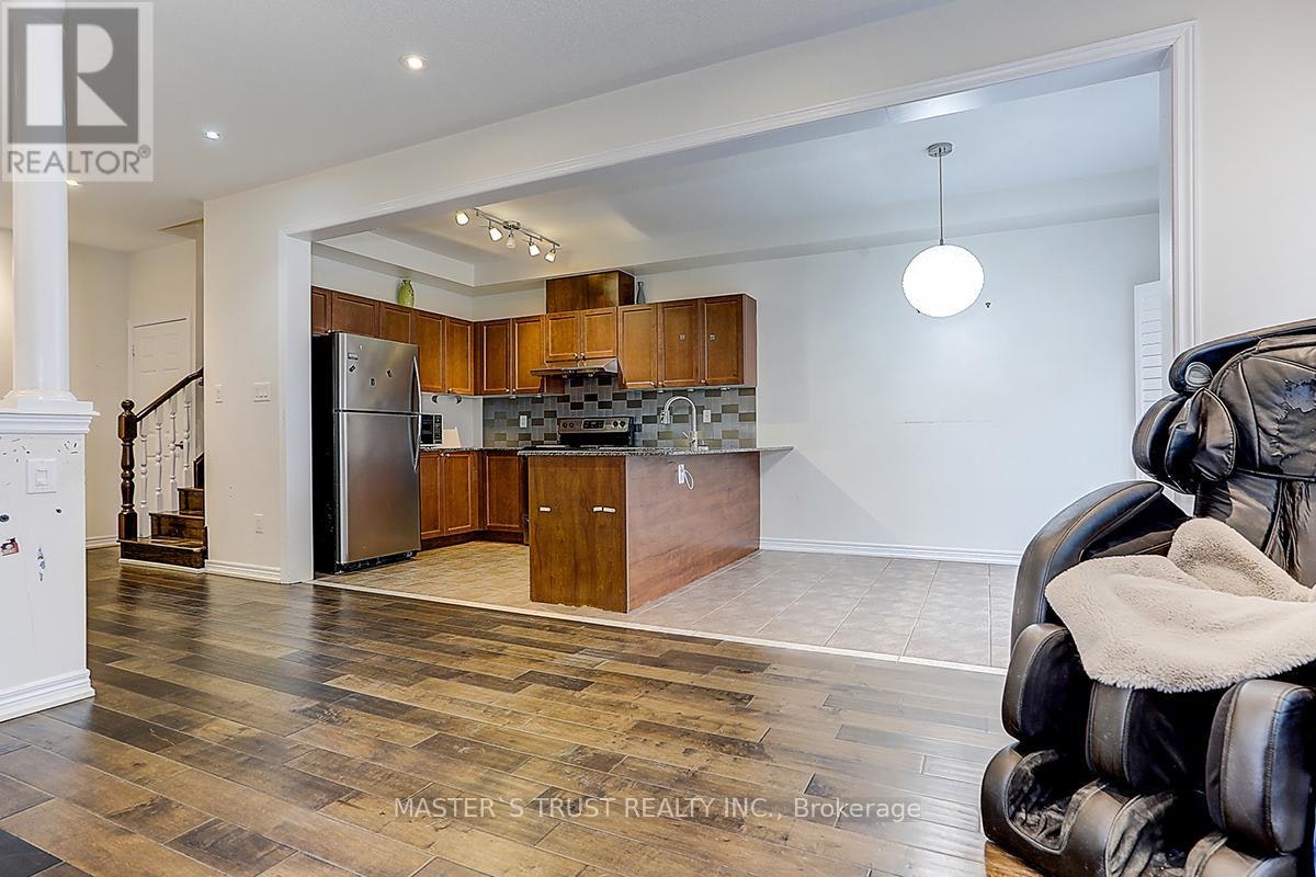 12 Glenbar Gardens, Markham, ON, L3R 2L6 - 10