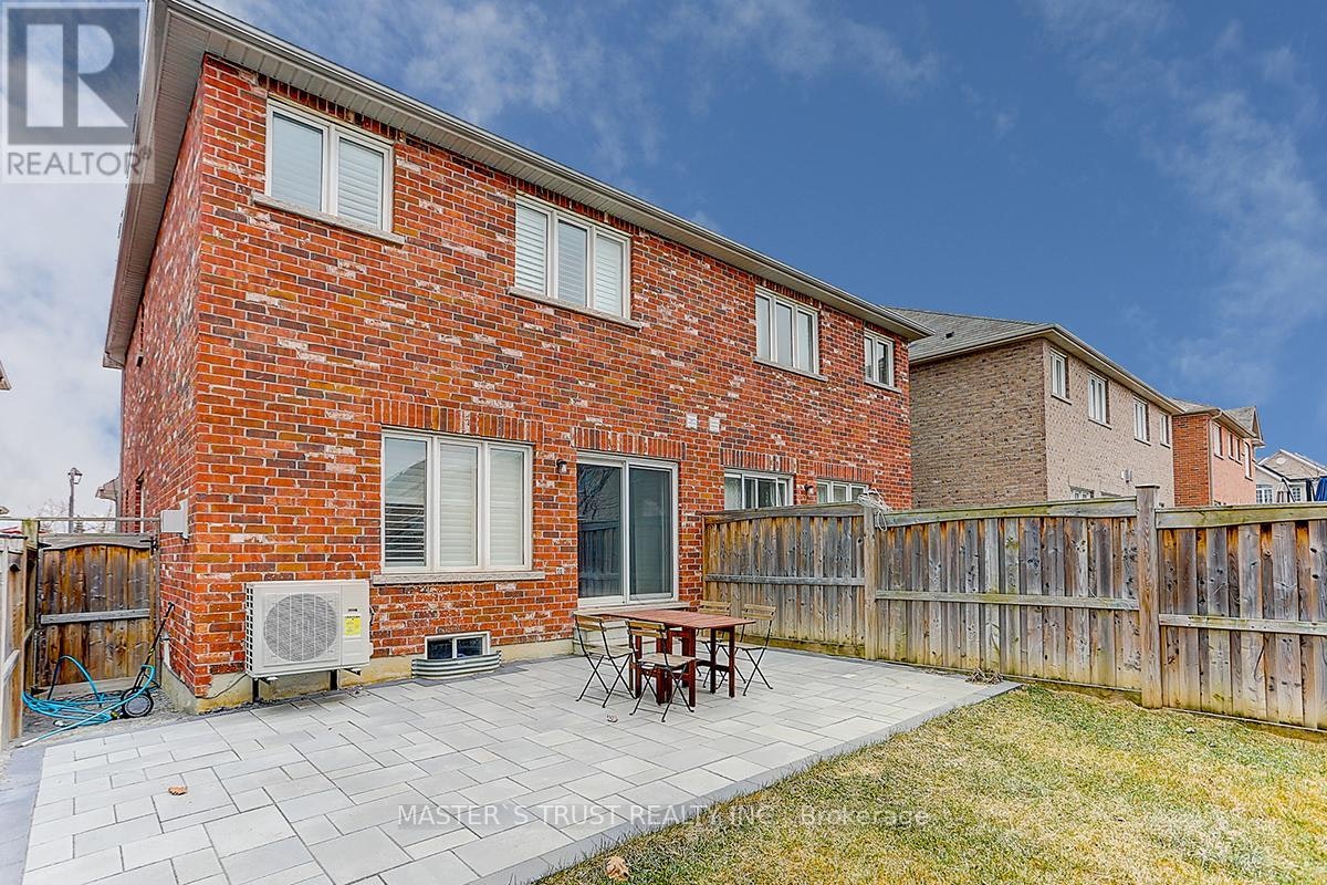 12 Glenbar Gardens, Markham, ON, L3R 2L6 - 32