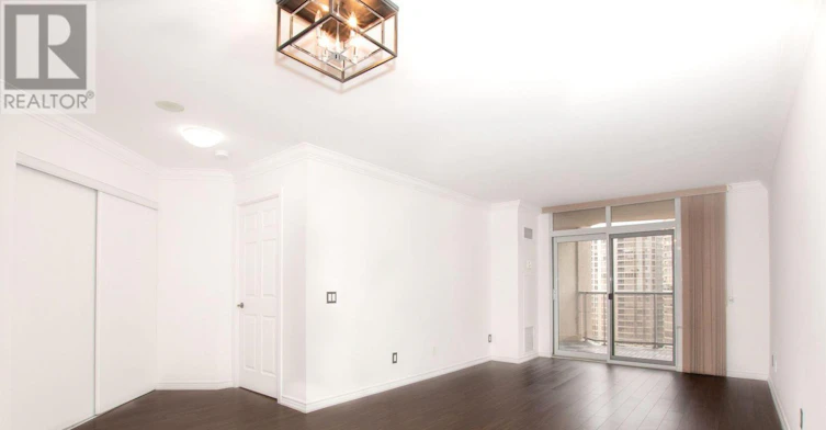 1501-35 Kingsbridge Garden Circle, Mississauga, ON, L5R 3Z5 - 4