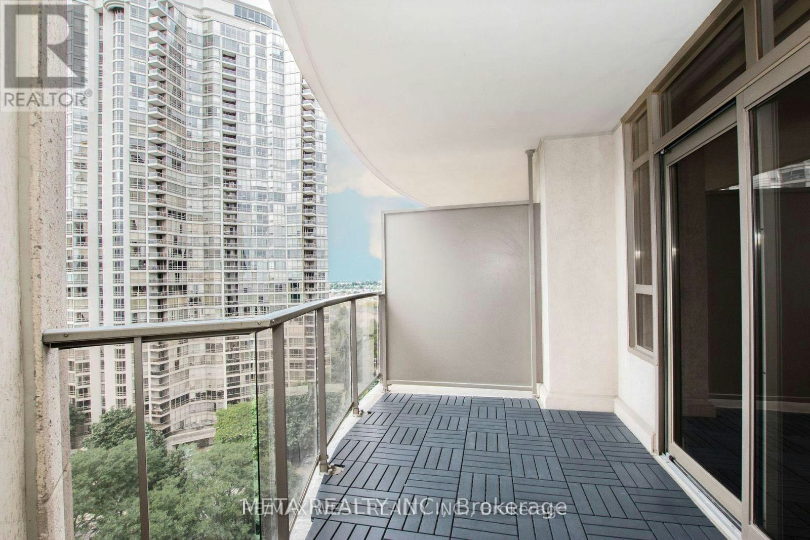 1501-35 Kingsbridge Garden Circle, Mississauga, ON, L5R 3Z5 - 14