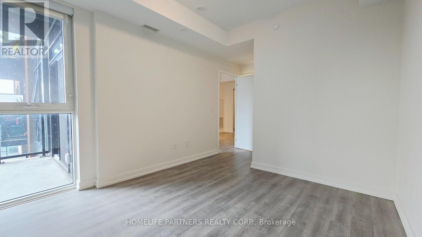 414-2300 St Clair Avenue W, Toronto, ON, M6N 0B3 - 12