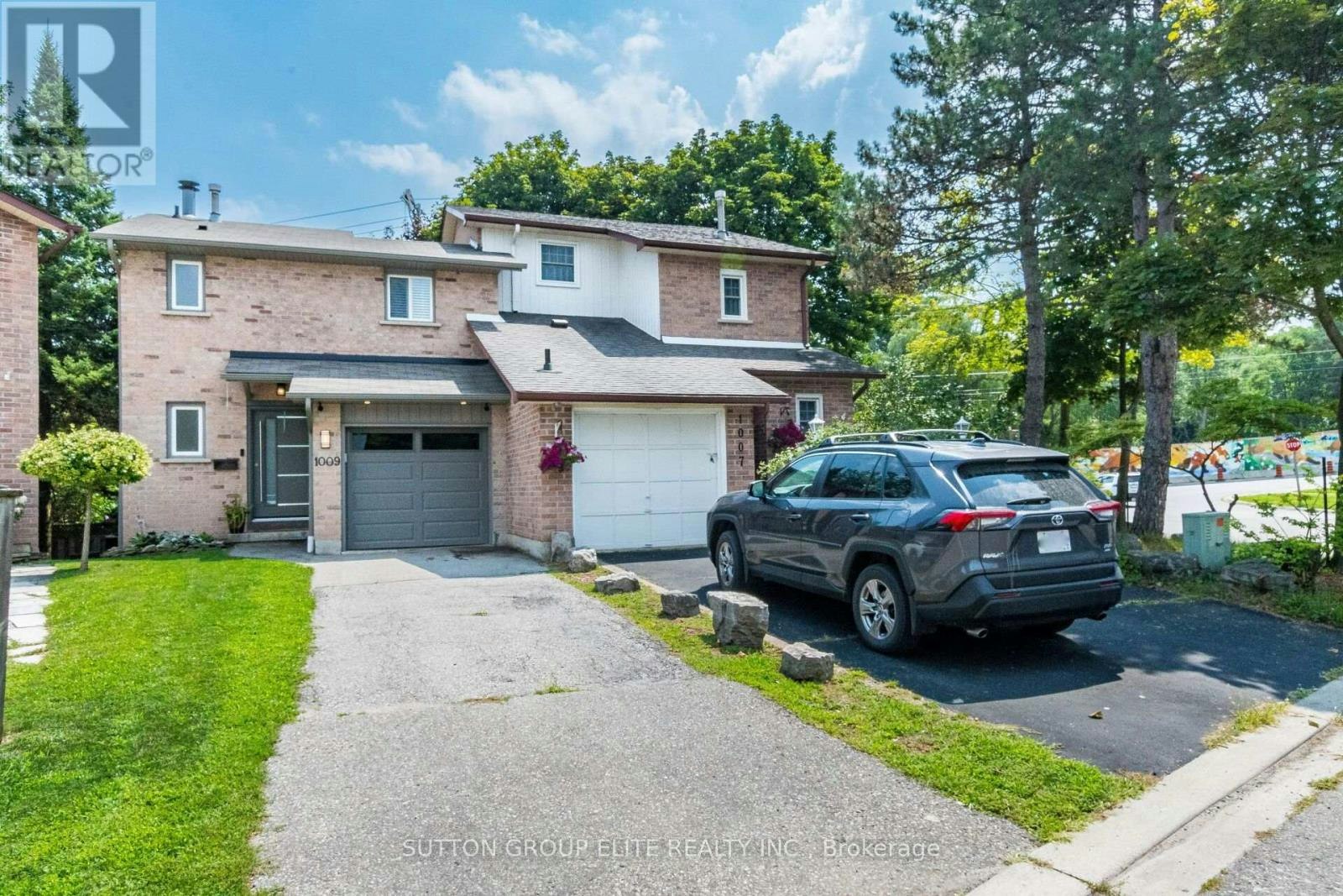 1009 Ibar Way, Mississauga, ON, L5H 4H7