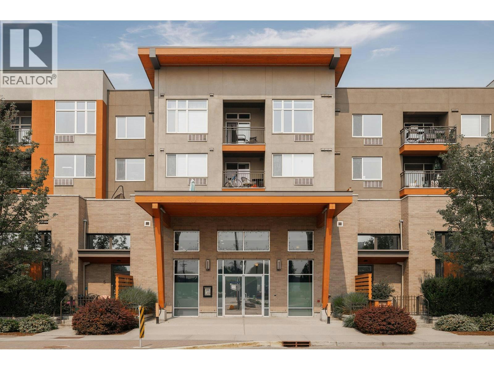 405 Lot 71-1550 Dickson Avenue, Kelowna, BC, V1Y 9Y8