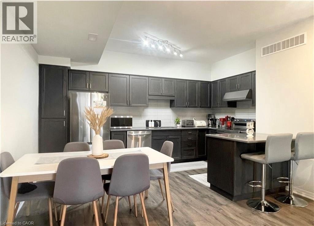 17 Visionary Avenue, Kitchener, ON, N2R 0K1 - 4