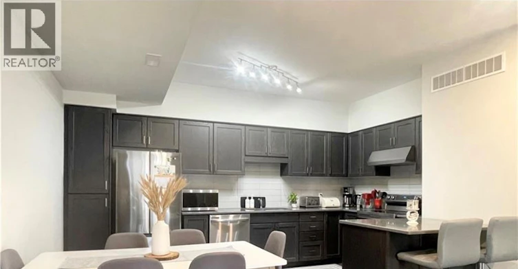 17 Visionary Avenue, Kitchener, ON, N2R 0K1 - 4