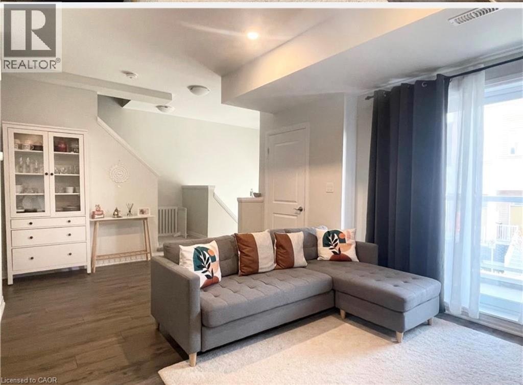17 Visionary Avenue, Kitchener, ON, N2R 0K1 - 8