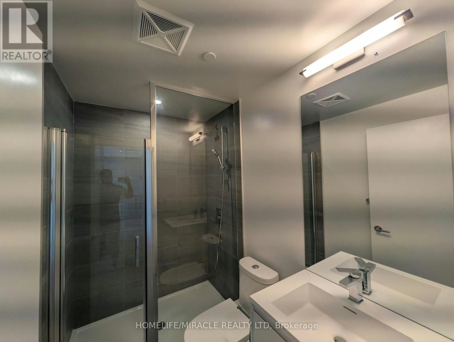 3508-1 Quarrington Lane, Toronto, ON, M3C 0S4 - 12