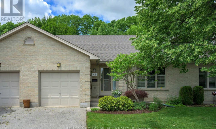 43-99 Edgevalley Road
