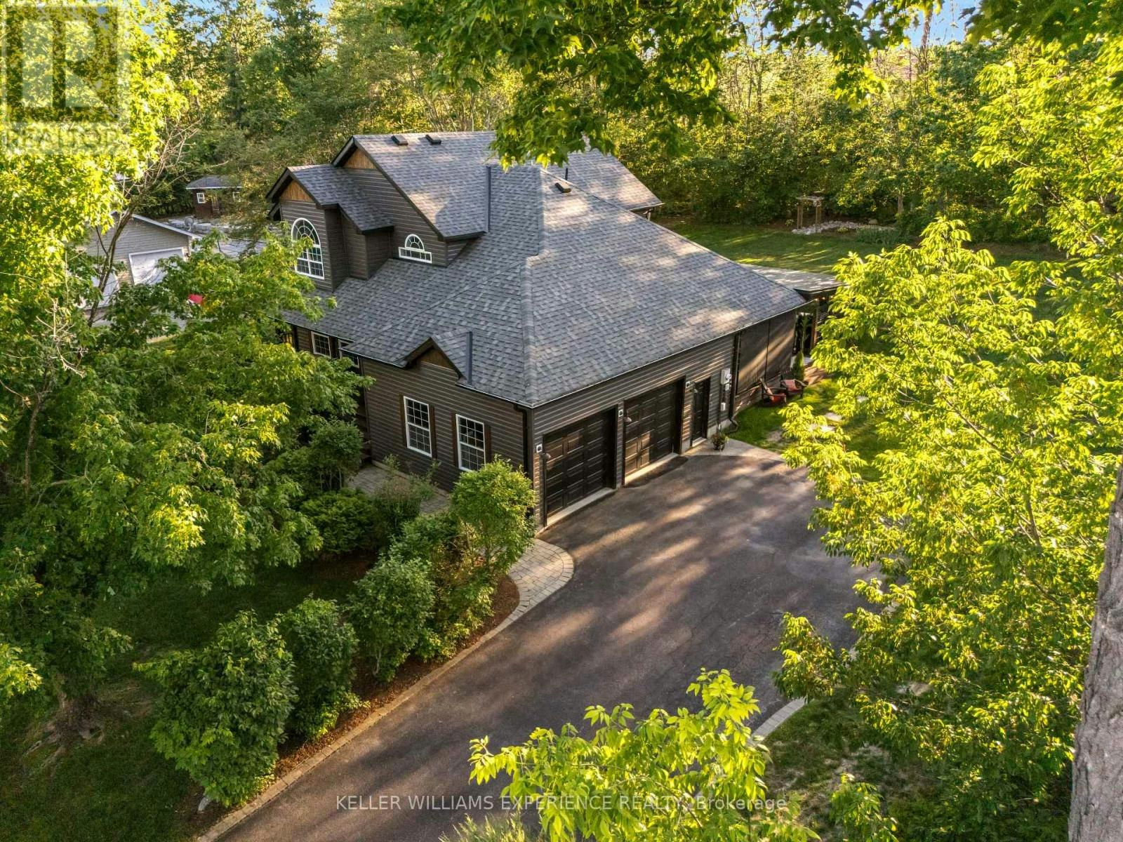 4254 Forest Wood Drive, Severn, ON, L3V 6H3