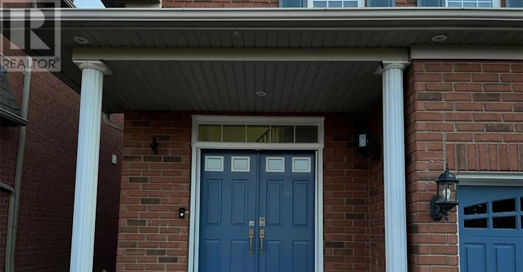 4 Long Meadow Road, Brampton, ON, L6P 2A5 - 2