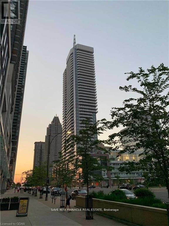2206-4065 Confederation Parkway, Mississauga, ON, L5B 4N1