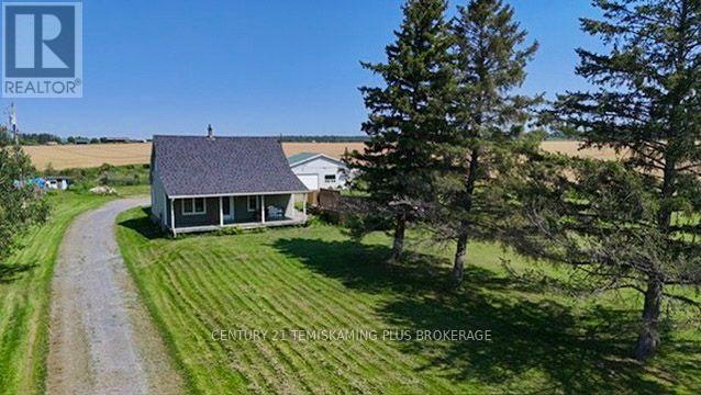 882881 65 Highway E, Harriston, ON, P0J 1P0