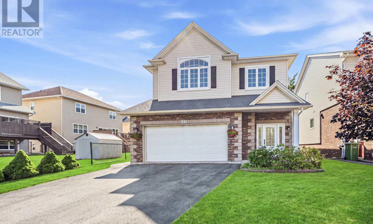 122 Windridge Lane