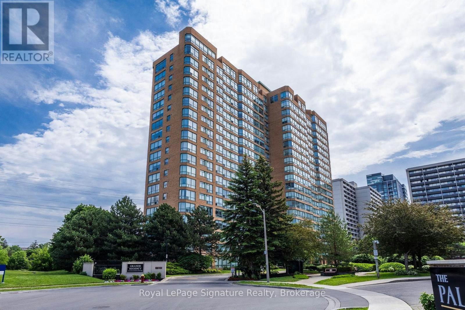 1407-1276 Maple Crossing Boulevard, Burlington, ON, L7S 2J9