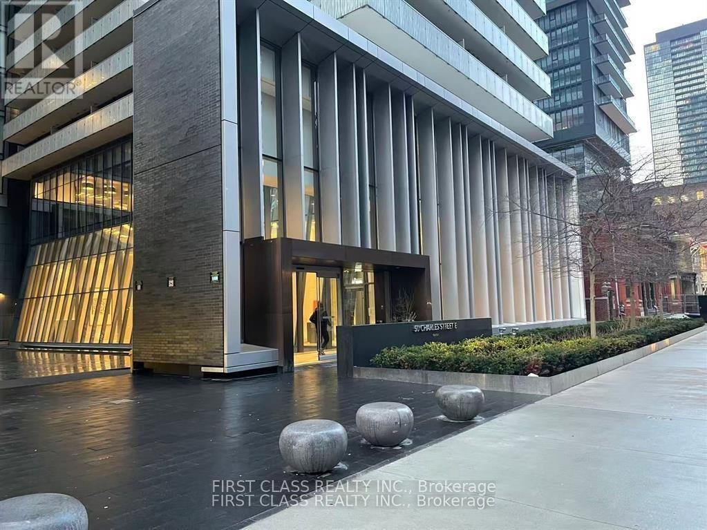 2913-50 Charles Street E, Toronto, ON, M4Y 0C3