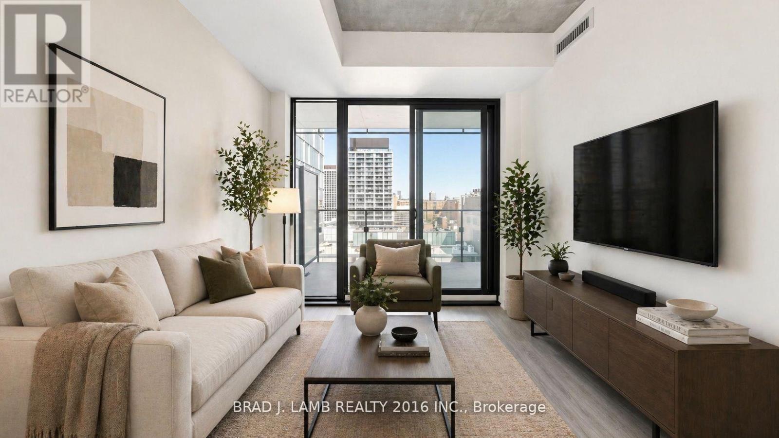 1807-284 King Street E, Toronto, ON, M5A 1K4