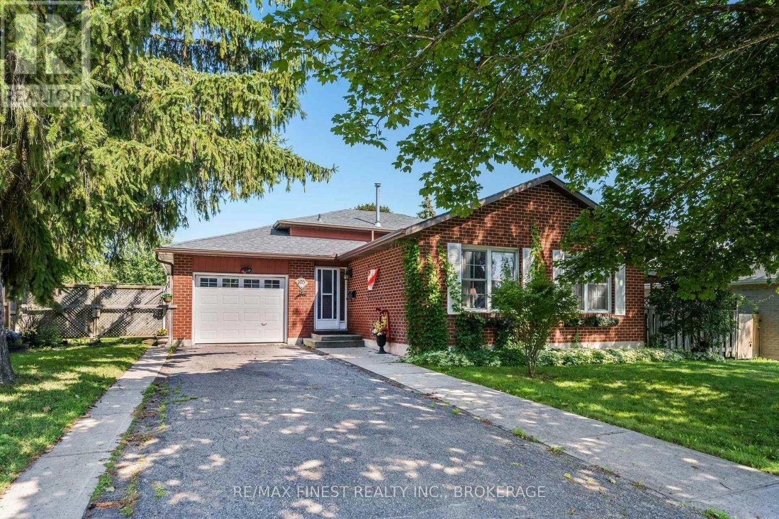 105 Grenadier Drive, Kingston, ON, K7K 6E7