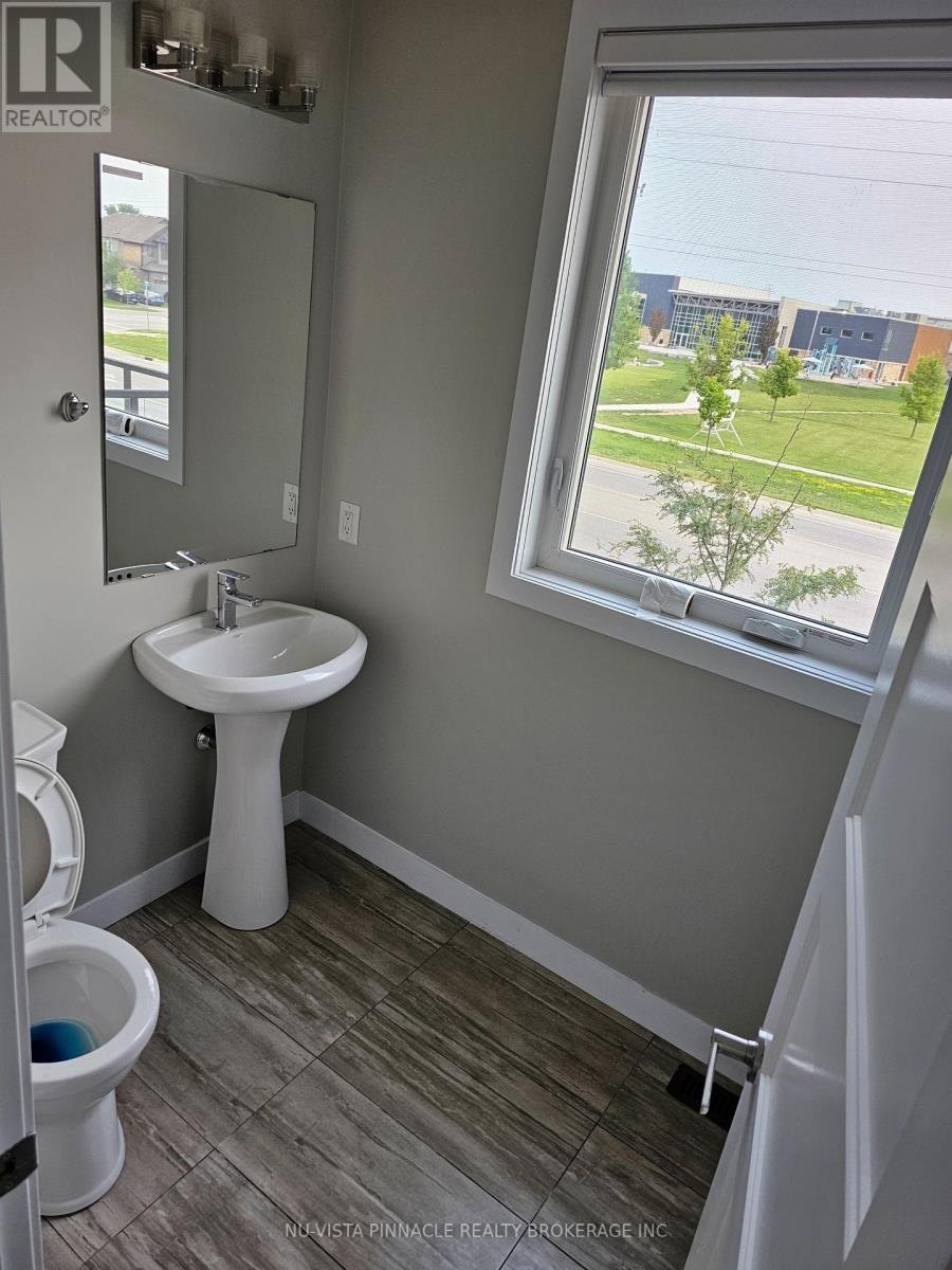 929 Sarnia Road, London, ON, N6H 0J7 - 10
