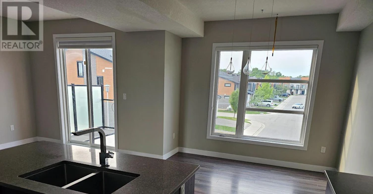 929 Sarnia Road, London, ON, N6H 0J7 - 2